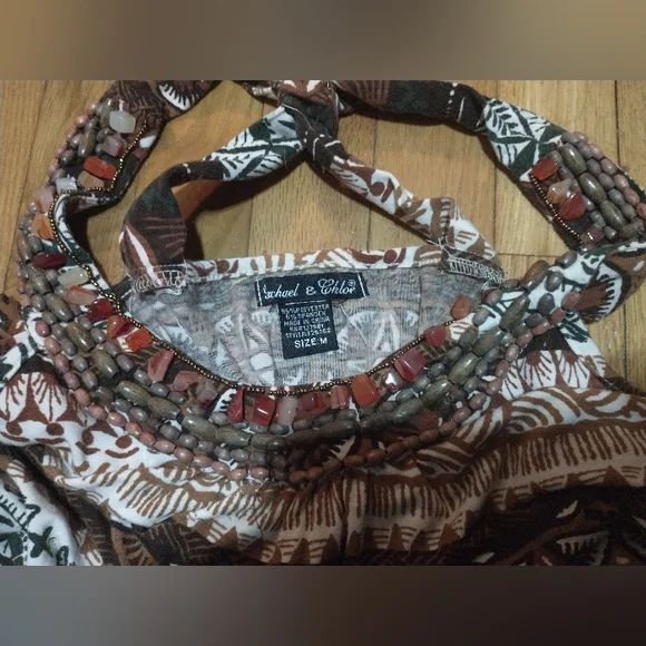 Top - Picture 2 of 2